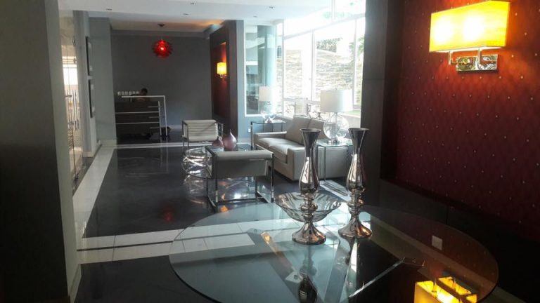 En venta Hermoso apartamento en Gazcue con vista al mar