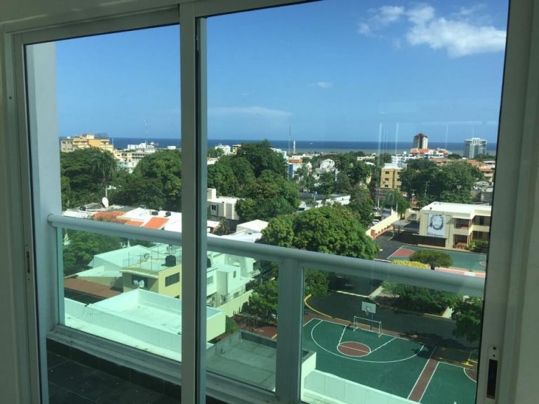 En venta Hermoso apartamento en Gazcue con vista al mar
