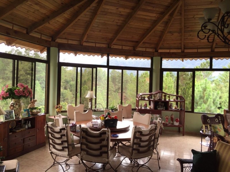 2 Preciosas casas en 70 tareas, Arroyo Frio, La Descubierta, Constanza