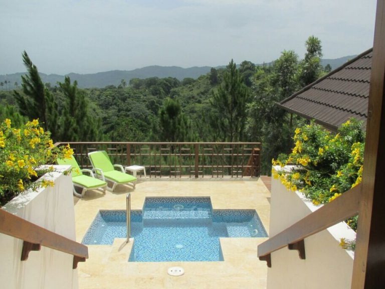 Propiedad con 10 tareas, en Villa Mercedes, Jarabacoa
