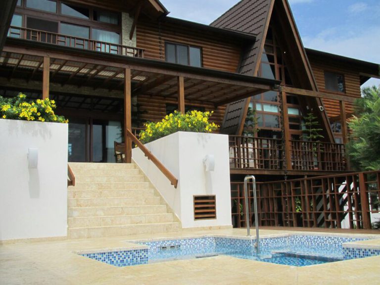Propiedad con 10 tareas, en Villa Mercedes, Jarabacoa