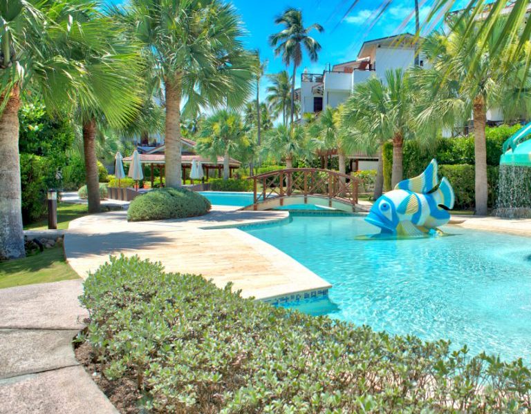 Oportunidad: Hermosa villa en Balcones del Atlántico!